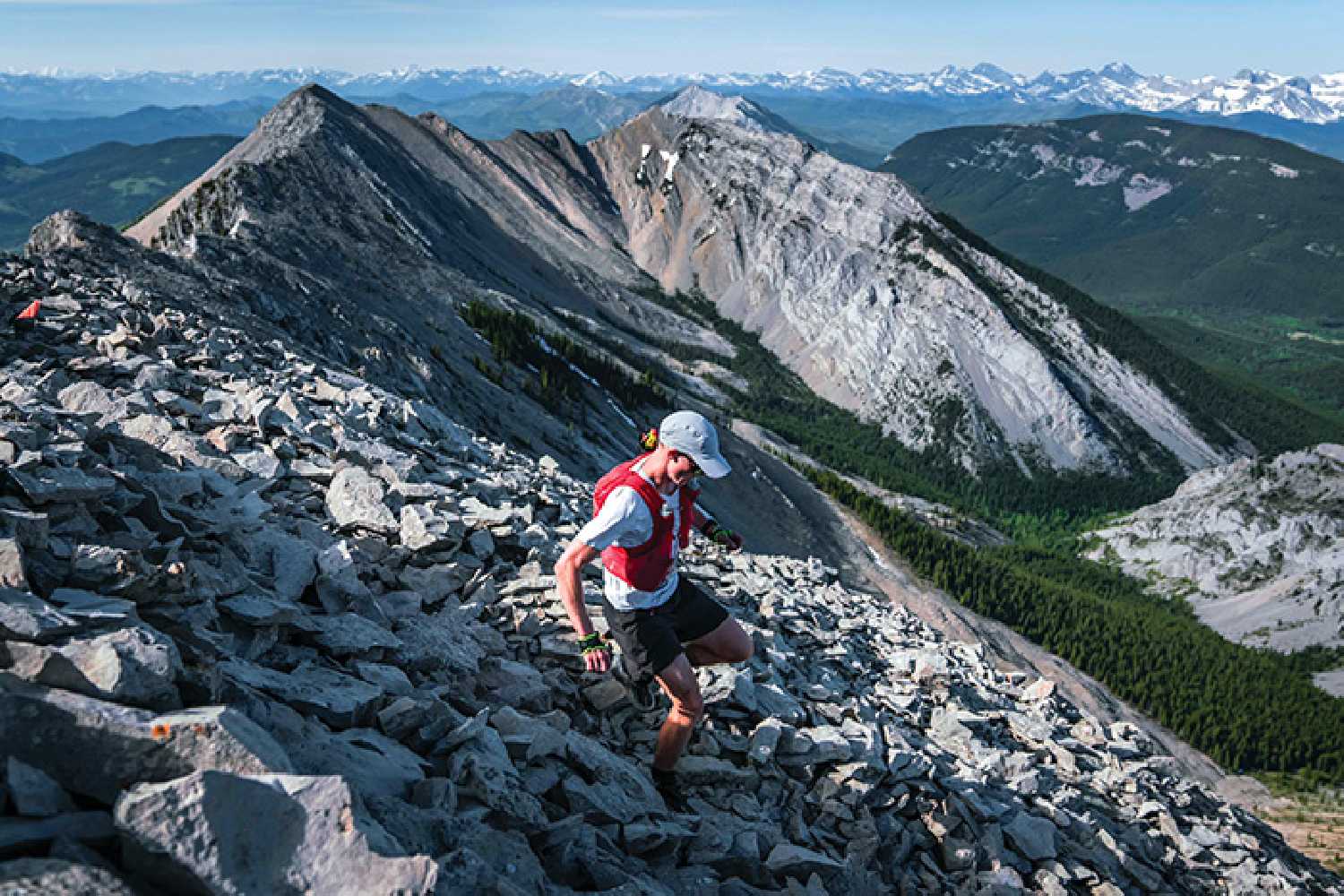 Austin Jones in the Minotaur Skyrace in June 2024.  The race is 35 km long, with a vertical climb of 2,800 m. Jones completed the race with a time of 5:26:01